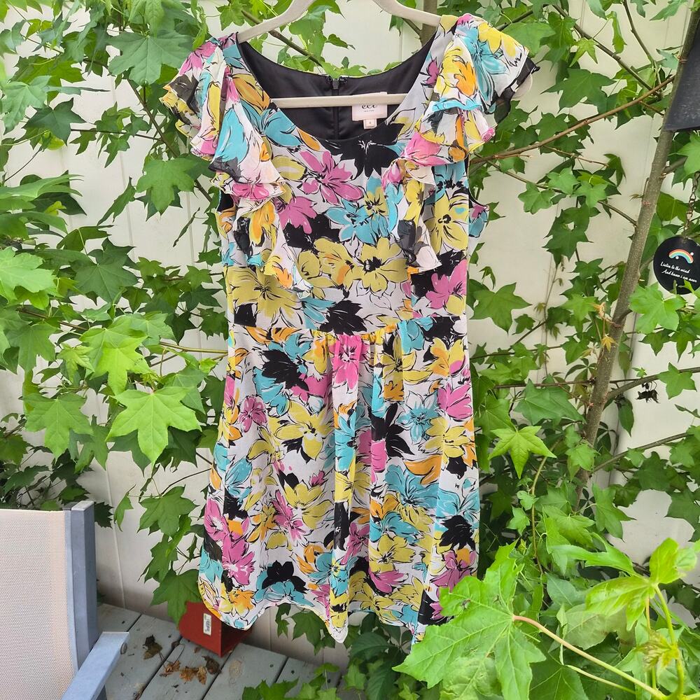 ECI‎ New York 100% Silk Floral Dress Ruffle Floral Sleeve V-Neck Sz 4
